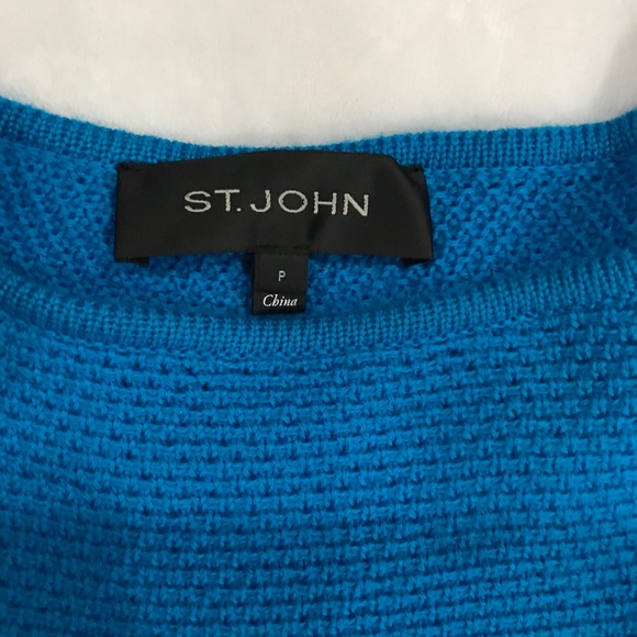 St. John sweater sz P - Picture 2 of 5
